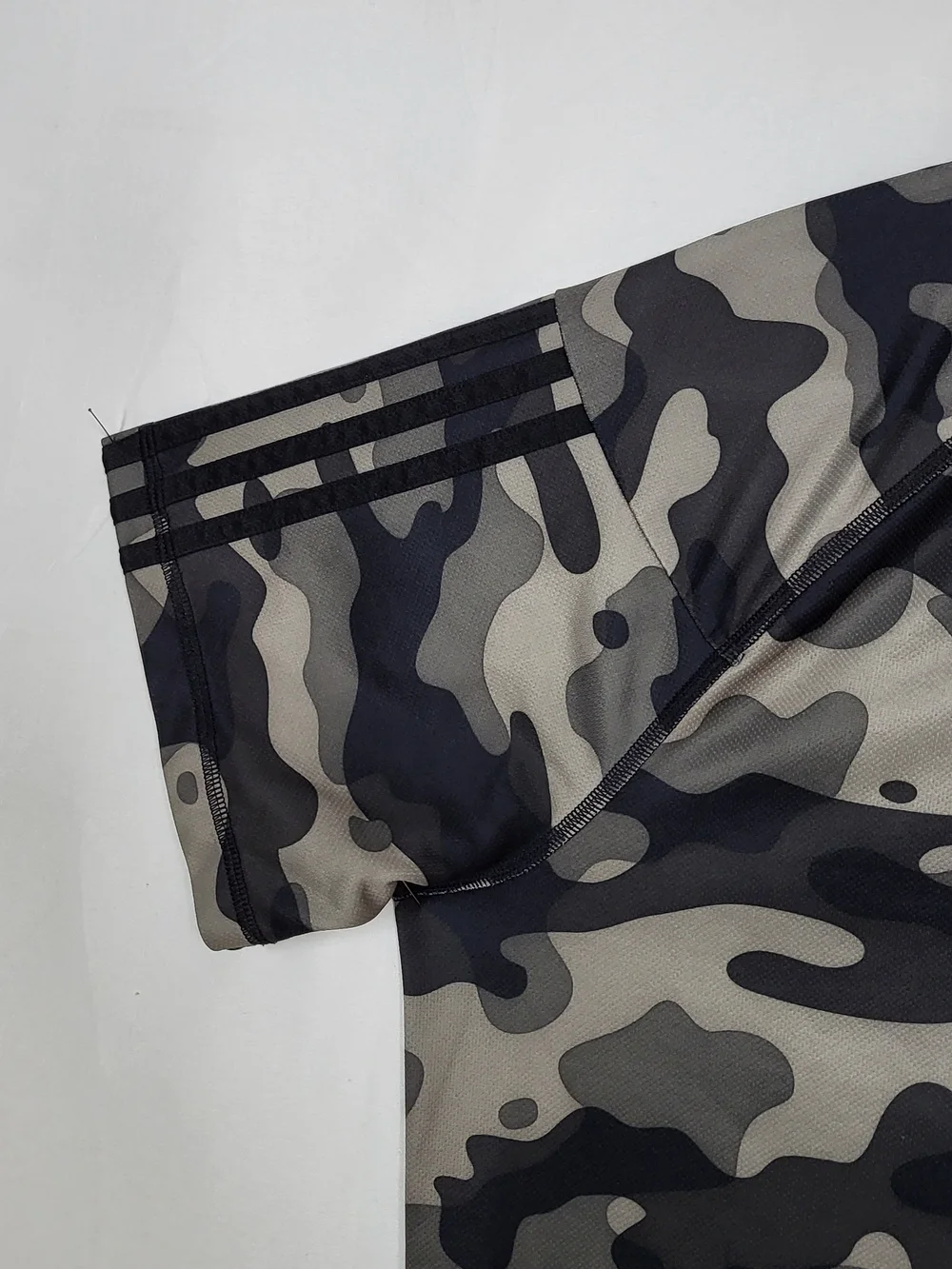 adidas Camo Short Sleeve Performance Tee - Black & Gray & Olive - Picture 4 of 12